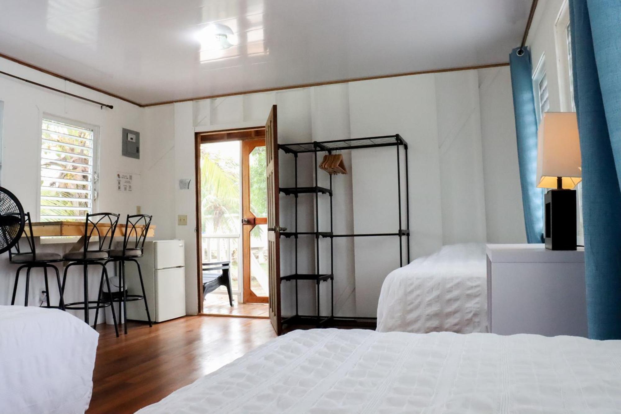 Horse Cottage Sarteneja 외부 사진
